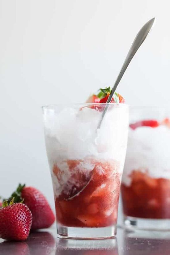 Healthy Berry Recipes: Balsamic Roasted Strawberry Italian Cream Soda from Gourmande in the Kitchen | The Health Sessions