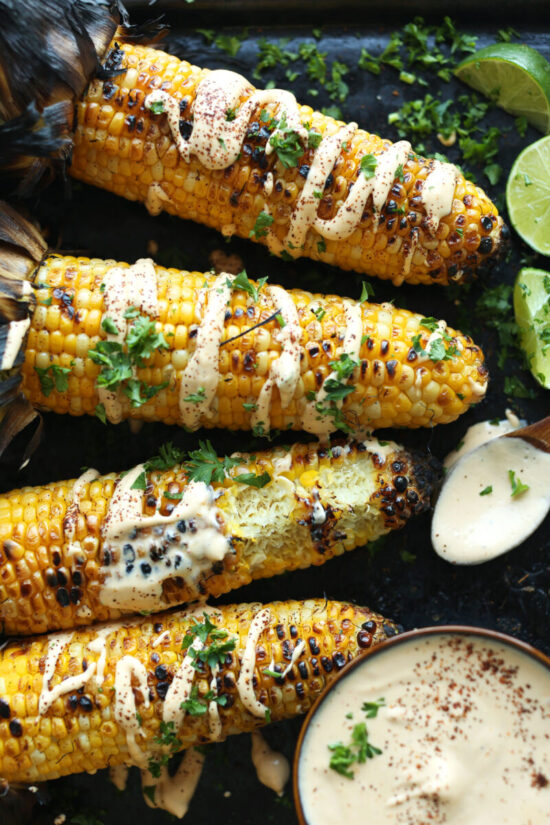 Jazz Up Your Veggies: Grilled Corn with Sriracha Aioli from Minimalist Baker | The Health Sessions