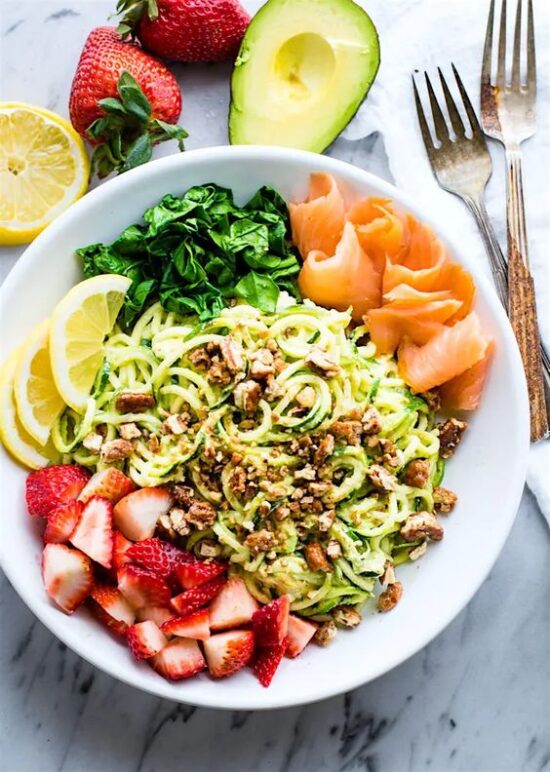 Light Pasta Recipes: Smoked Salmon and Strawberry Zucchini Noodle Pasta Salad from Cotter Crunch | The Health Sessions