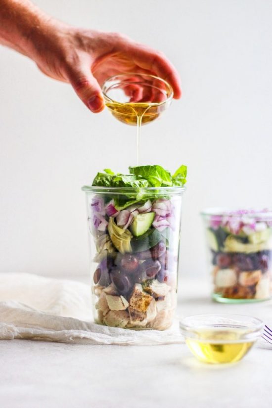 Salad To-Go: Work Lunch Greek Chicken Salad from The Wooden Skillet | The Health Sessions