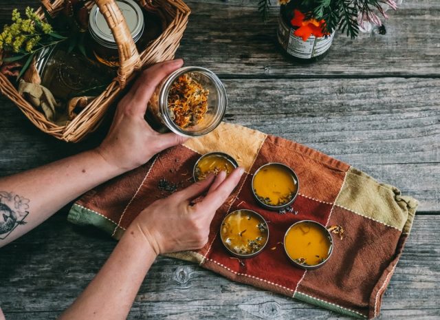 A Beginner's Guide to Adaptogens | The Health Sessions