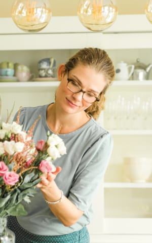 16 Solo Date Ideas for When You Feel Lonely | The Health Sessions