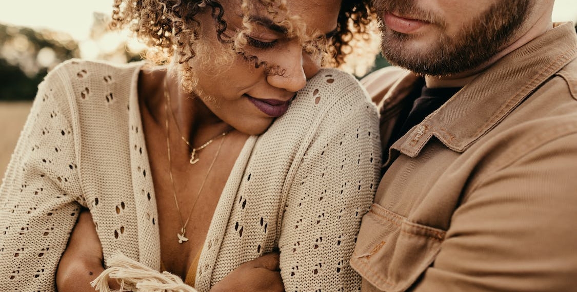 24 Ideas to Connect with Your Partner When One of You is Chronically Ill | The Health Sessions