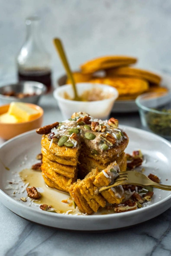 Reduce Your Refined Sugar Intake: 5-Ingredient Pumpkin Protein Pancakes from The Girl on the Bloor | The Health Sessions