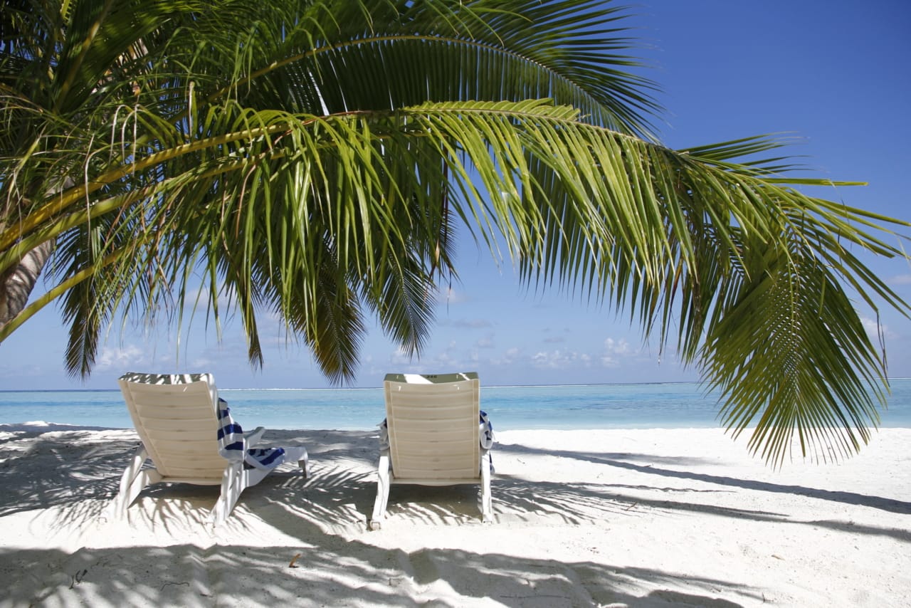 8 World-Class Tips for Traveling with Chronic Illness | The Health Sessions