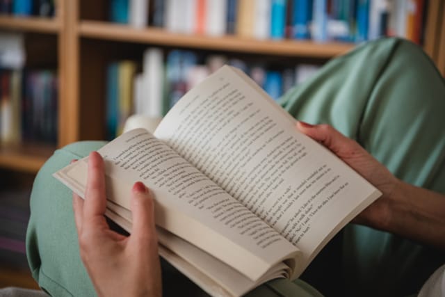 Art Therapy: 44 Creative Ideas to Support Your Health and Happiness | The Health Sessions