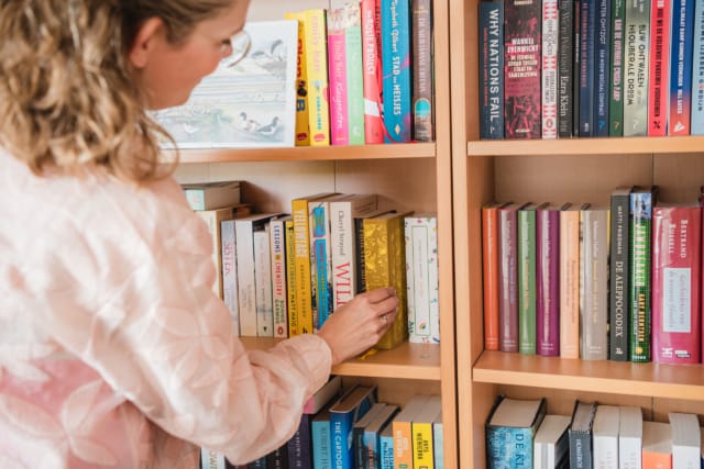 Bibliotherapy: How Reading Fiction Can Help You Feel Better | The Health Sessions