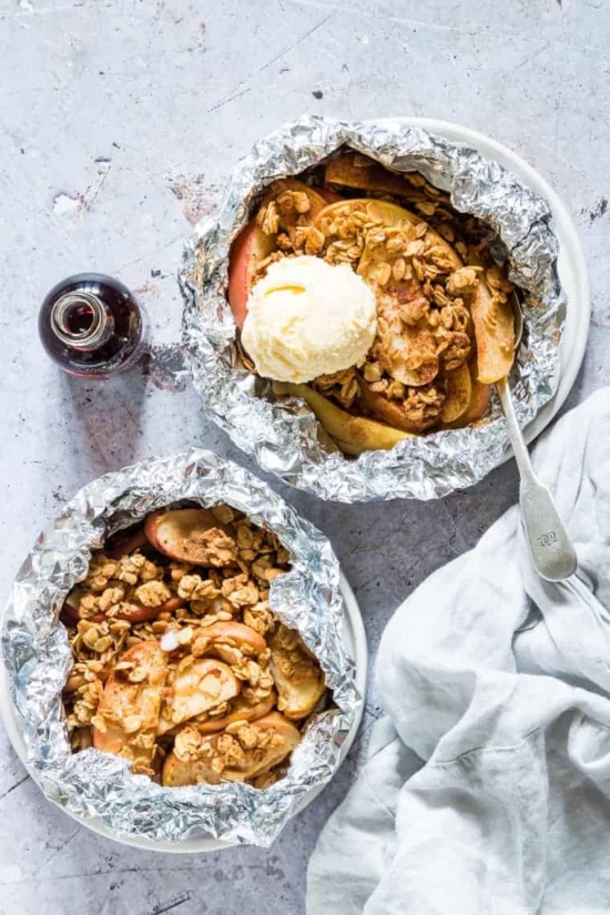 Foil Packet Recipes: Campfire Apple Crisp Foil Packets from Recipes From A Pantry | The Health Sessions