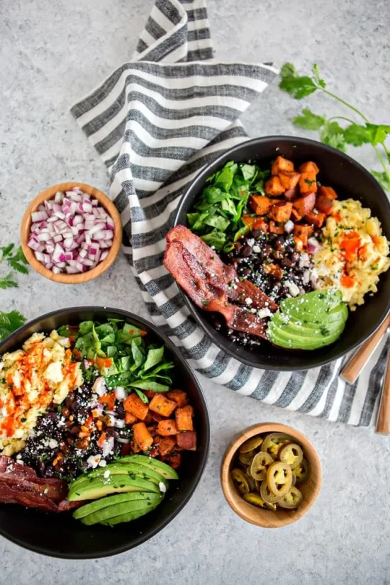 Savory Breakfast Recipes: Southwest Protein Breakfast Bowls from Good Life Eats | The Health Sessions