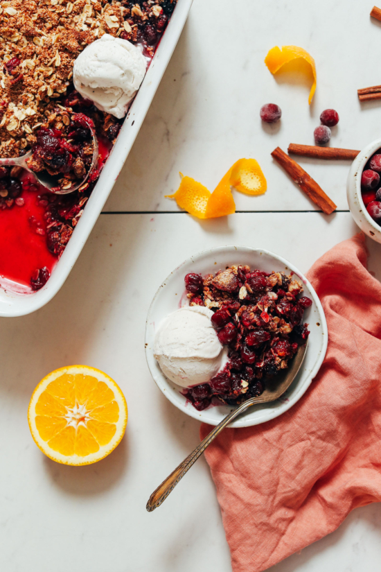 Winter Fruit Desserts: Orange Cranberry Crisp from Minimalist Baker | The Health Sessions