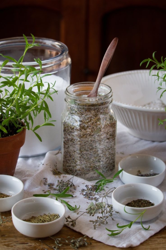 Winter Wellness: Sinus Relief Bath Salts from Under a Tin Roof | The Health Sessions