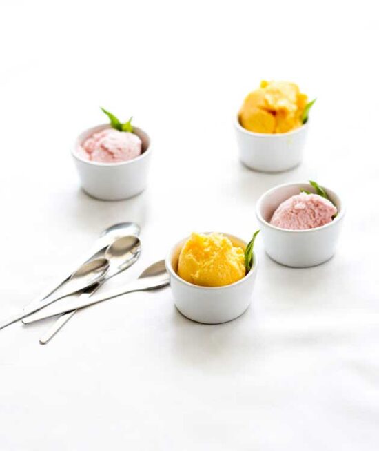 Healthy Frozen Yogurt: Mango and Basil Frozen Yogurt from Sprinkles and Sprouts | The Health Sessions