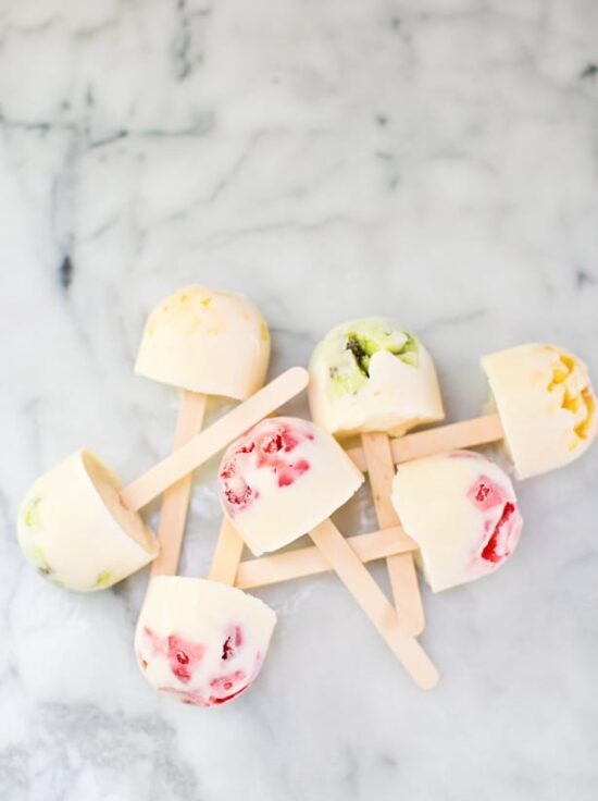 Healthy Frozen Yogurt: Easy Frozen Yogurt Fruit Pops from Hello, Wonderful | The Health Sessions