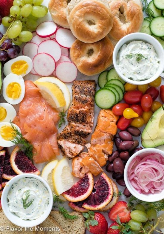 Healthy Brunch Recipes: Smoked Salmon Breakfast Platter from Flavor The Moments | The Health Sessions