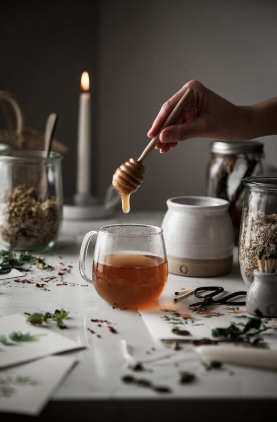 Herbal Teas: Cinnamon Rose Tea with Honey & Milk | The Health Sessions