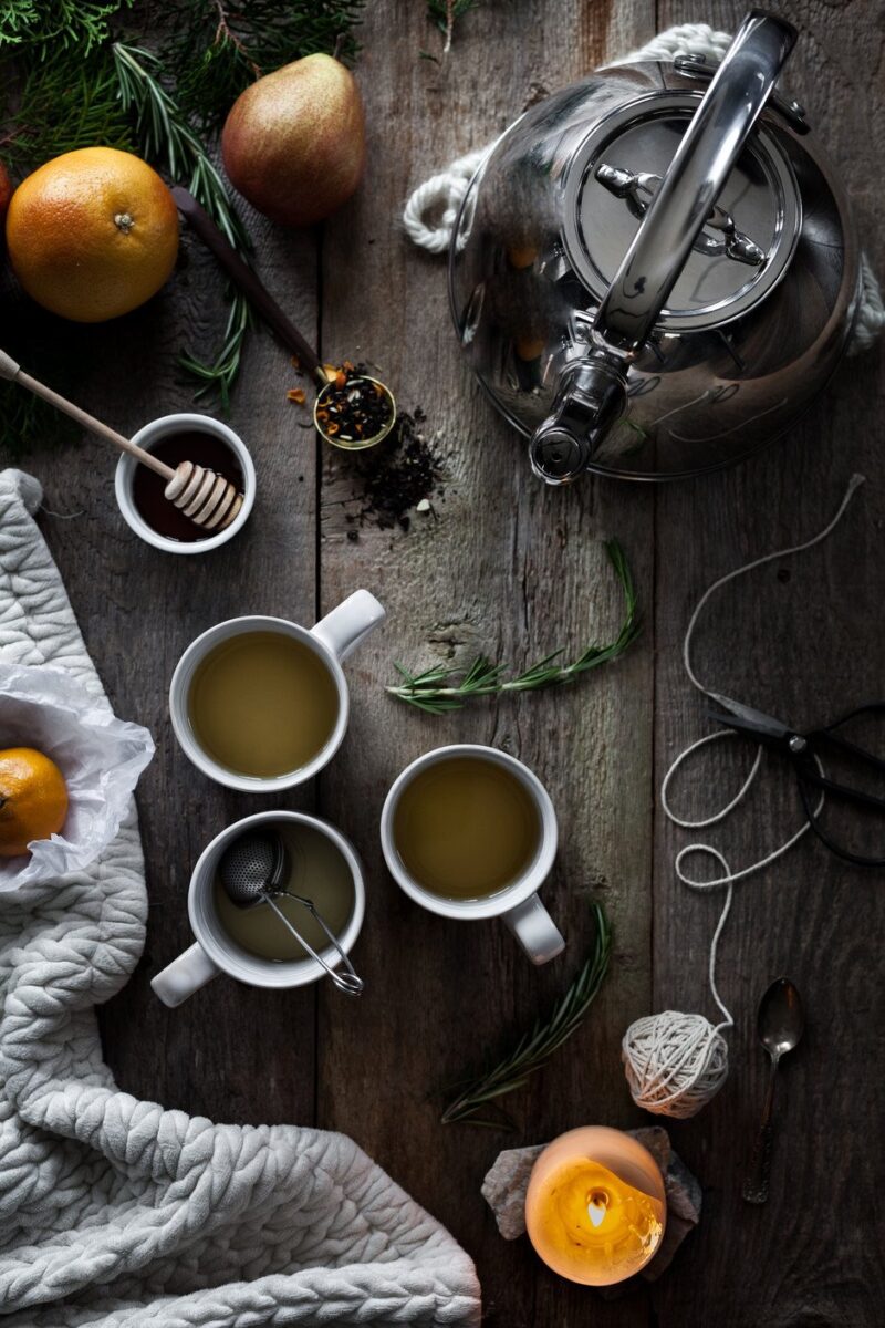 Herbal Teas: Holiday Homemade Tea Blends, 3 Ways from The Simple Green | The Health Sessions