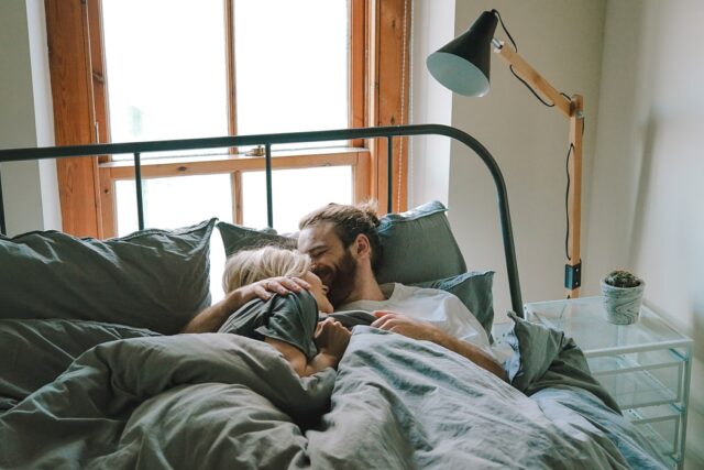 5 Ways a Chronic Illness Will Affect a Relationship | The Health Sessions